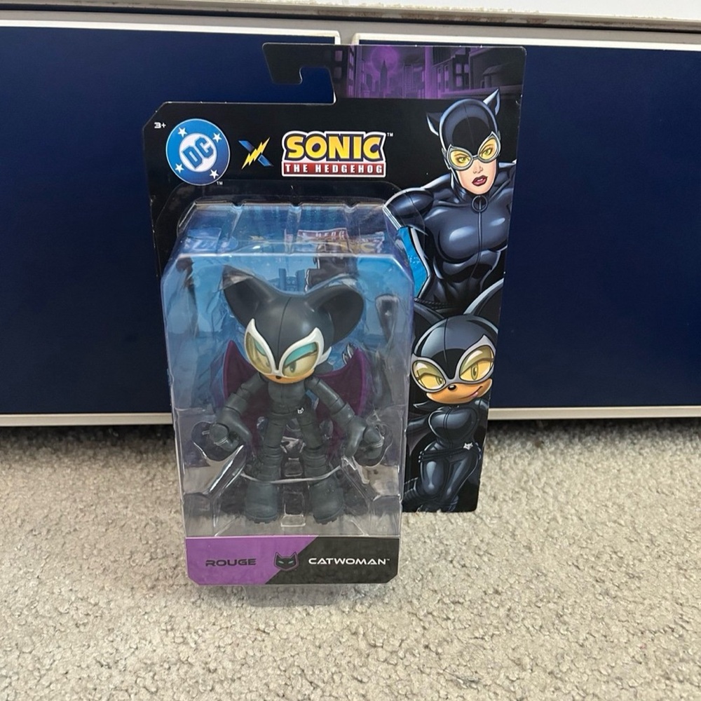 DC x Sonic Rouge The Bat as Catwoman 5” Jakks Pacific - Picture 1 of 12